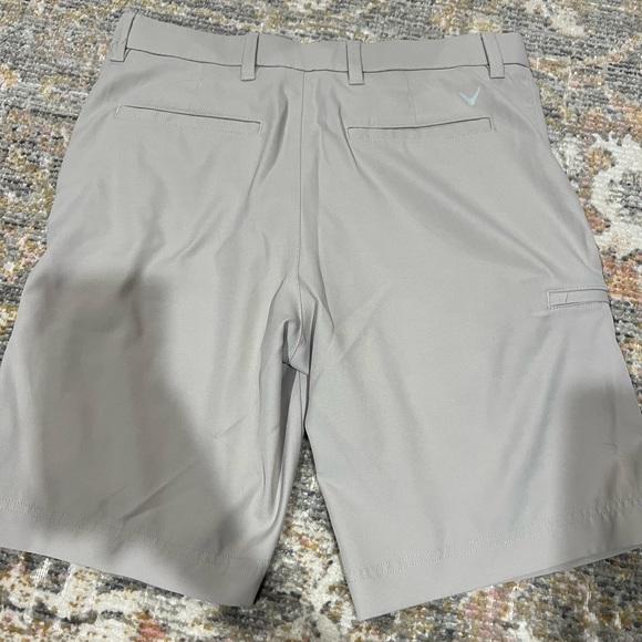 Men’s Tan Callaway Shorts - Picture 4 of 5